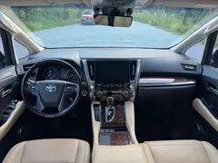 2021 Toyota Alphard Hybrid 2.5L Luxury, чёрный — фото 9