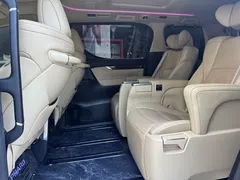 2021 Toyota Alphard Hybrid 2.5L Luxury, чёрный — фото 16