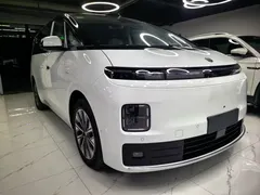 2026 Leapmotor D99 EREV 480 Premium, белый — фото 3