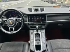 2021 Porsche Macan 2.0T, синий — фото 9