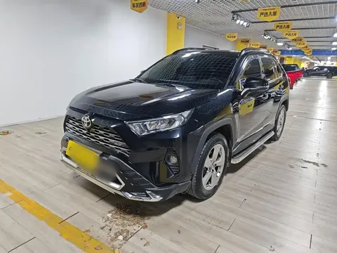 2021 Toyota RAV4 2.0L CVT 4WD Fashion