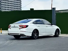 2022 Honda Accord 260TURBO Premium, белый — фото 6