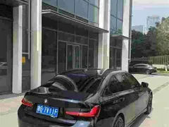 2023 BMW 3 Series 325Li M Sport Dark Night Package, чёрный — фото 3