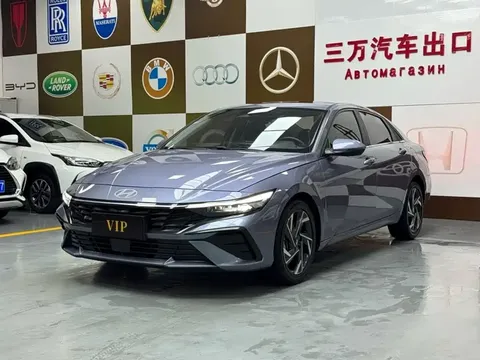 2023 Hyundai Elantra 1.5L CVT LUX Premium