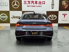 2023 Hyundai Elantra 1.5L CVT LUX Premium, синий — фото 5