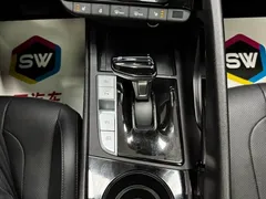 2023 Hyundai Elantra 1.5L CVT LUX Premium, синий — фото 12
