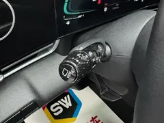 2023 Hyundai Elantra 1.5L CVT LUX Premium, синий — фото 15