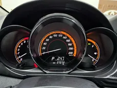 2022 Toyota Yaris L Zhixuan X 1.5L CVT Luxury Plus, белый — фото 23