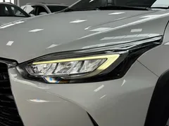 2022 Toyota Yaris L Zhixuan X 1.5L CVT Luxury Plus, белый — фото 21