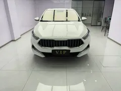 2021 Kia Cerato 1.5L CVT Fashion, белый — фото 2