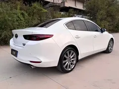 2022 Mazda 3 2.0L AT, белый — фото 8