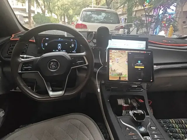 2024 BYD Qin PLUS Honor DM-i PHEV 55km Leading