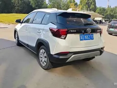 2022 Toyota Yaris L Zhixuan X 1.5L CVT Leading Plus, белый — фото 5
