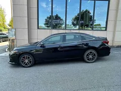 2019 Toyota Avalon 2.0L Advance China 6, чёрный — фото 3