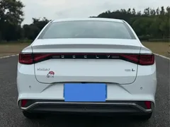2022 Geely Emgrand L 1.4T CVT Ultimate, белый — фото 4