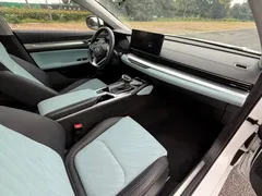 2022 Geely Emgrand L 1.4T CVT Ultimate, белый — фото 10