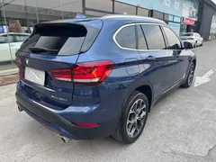 2021 BMW X1 Leading, синий — фото 7