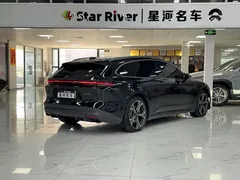 2023 Nio ET5T 75kWh Touring, чёрный — фото 5