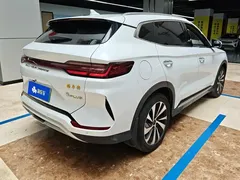 2024 BYD Song PLUS Honor DM-i PHEV 110km Flagship, белый — фото 3