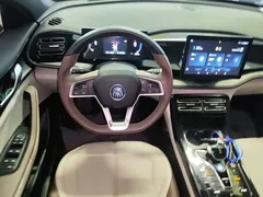 2024 BYD Qin PLUS Honor DM-i PHEV 55km Leading, белый — фото 11