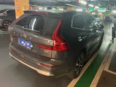 2024 Volvo XC60 4WD Zhiyuan Luxury, чёрный — фото 10