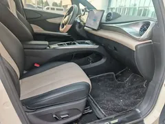 2025 BYD Dolphin Smart Driving 410km Fashion — фото 10