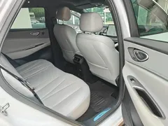 2025 BYD Sealion 06 DM-i PHEV 205 Plus, белый — фото 14