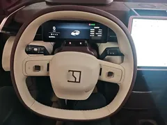 2025 Zeekr X 5 seats Long Range, чёрный — фото 7