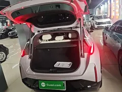 2025 Zeekr X 5 seats Long Range, чёрный — фото 15