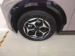 2025 Zeekr X 5 seats Long Range, чёрный — фото 25