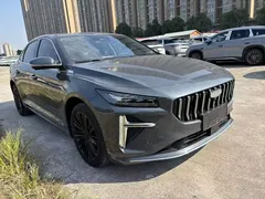 2024 Geely Preface 1.5TD Hybrid — фото 3