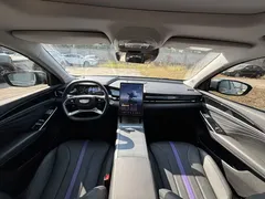 2024 Geely Preface 1.5TD Hybrid — фото 10