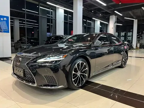 2021 Lexus LS 500h Executive