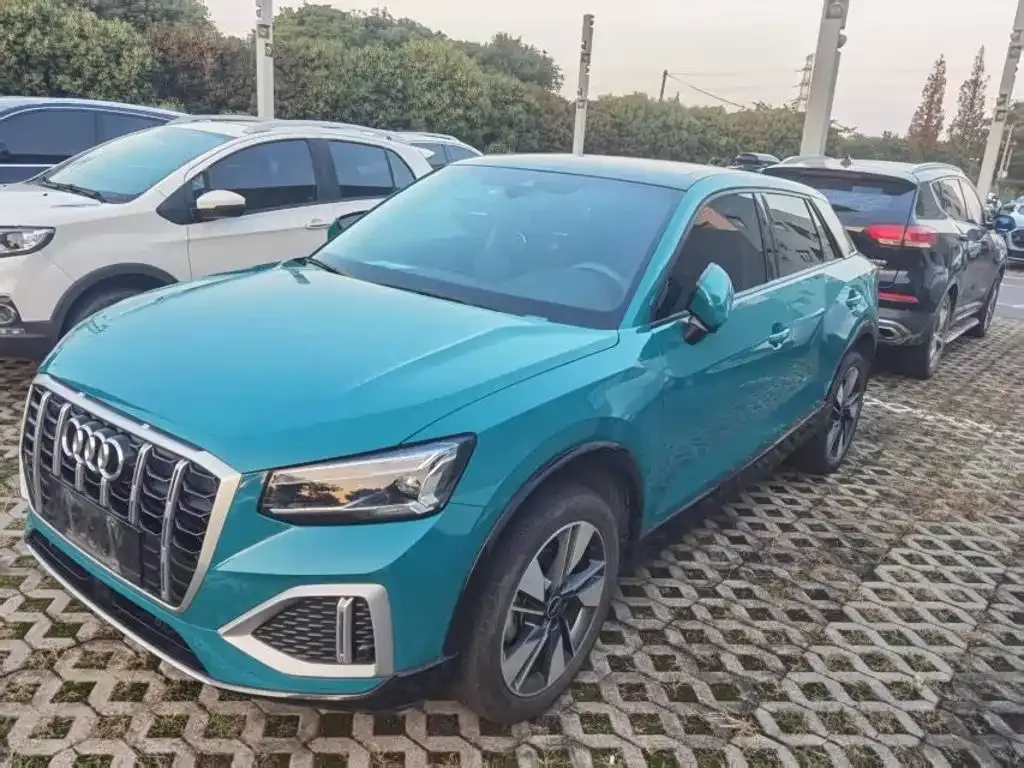 2022 Audi Q2L 35 TFSI Fashion