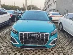 2022 Audi Q2L 35 TFSI Fashion, синий — фото 2