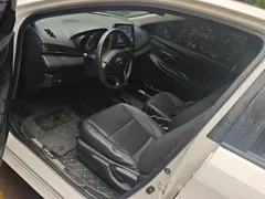 2021 Toyota Vios 1.5L CVT, белый — фото 9