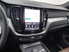 2022 Volvo XC60 4WD Zhiyi Luxury, белый — фото 12