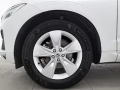 2022 Volvo XC60 4WD Zhiyi Luxury, белый — фото 17
