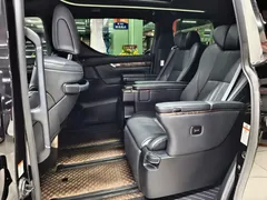 2021 Toyota Alphard Hybrid 2.5L Premium, чёрный — фото 6