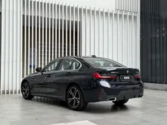 2023 BMW 3 Series 325i M Sport Package, чёрный — фото 10