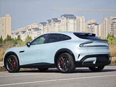 2025 Xiaomi YU7 4WD Max, синий — фото 9
