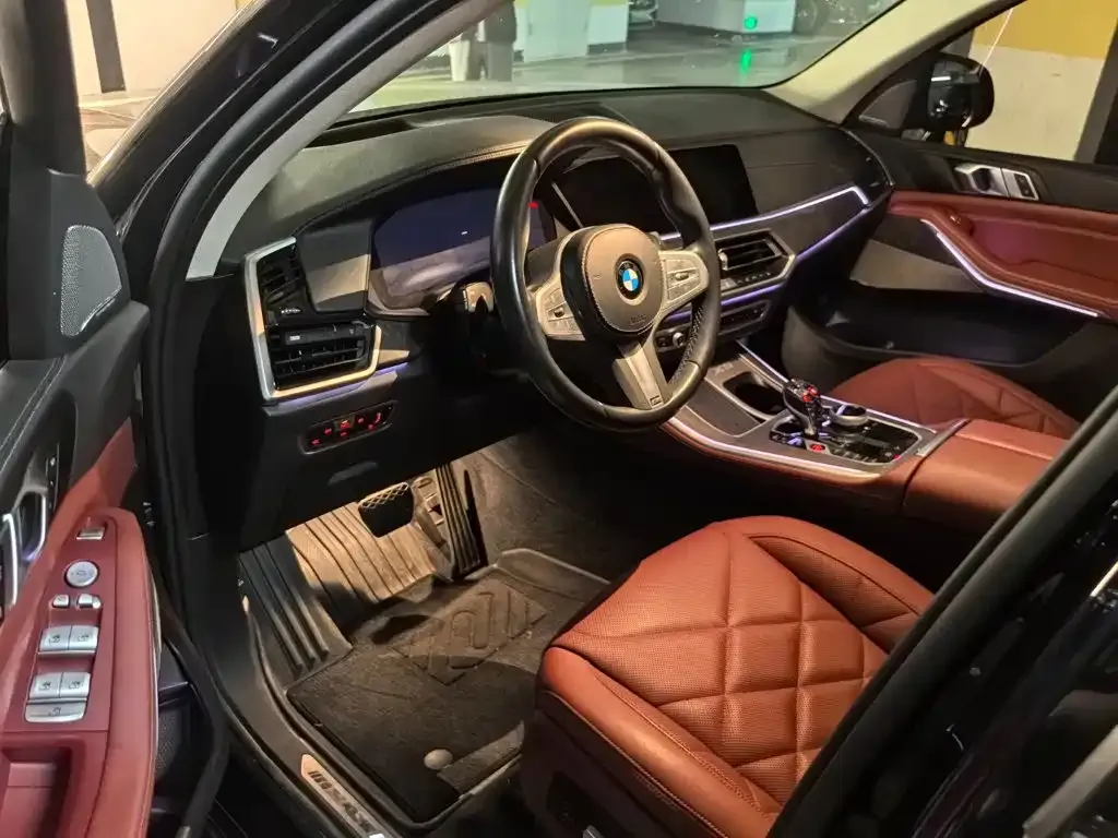 2022 BMW X5 30Li Premium M Sport Package