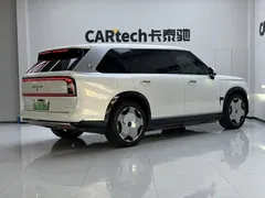 2025 Zeekr 9X Hyper 70kWh 6-seat, белый — фото 6