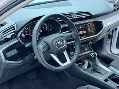 2022 Audi Q3 35 TFSI Sport, белый — фото 8