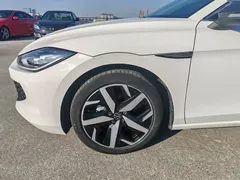 2023 Volkswagen Lamando L 280TSI DSG, белый — фото 4