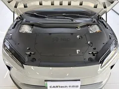 2024 Nio ET5T 75kWh Touring — фото 17