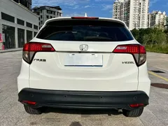 2022 Honda Vezel 1.5L CVT Pioneer, белый — фото 8