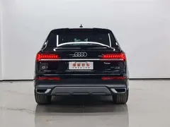 2023 Audi Q7 45 TFSI quattro S line Sport, чёрный — фото 5