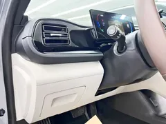 2024 BYD Qin PLUS Honor DM-i PHEV 55km Leading — фото 18