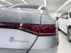 2024 BYD Qin PLUS Honor DM-i PHEV 55km Leading — фото 20